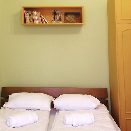 Elementary Hostel Odessa Extérieur photo