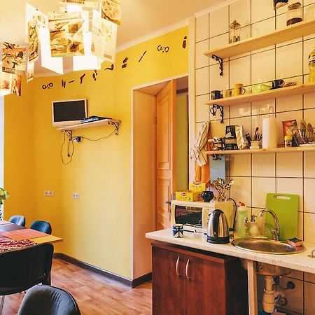 Elementary Hostel Odessa Extérieur photo