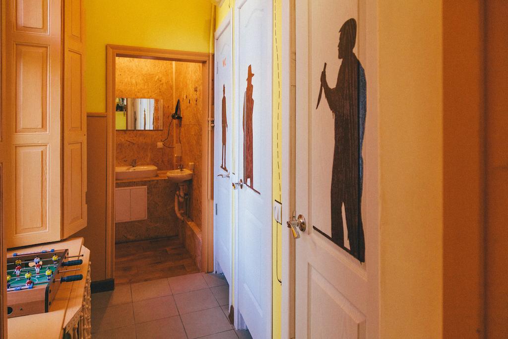 Elementary Hostel Odessa Extérieur photo