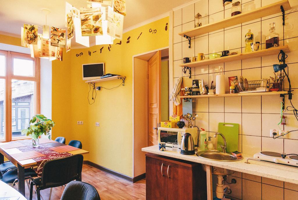 Elementary Hostel Odessa Extérieur photo